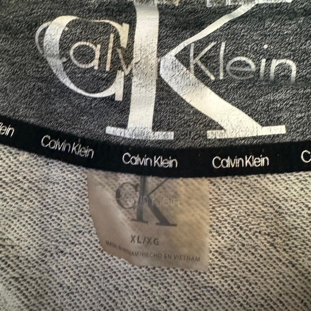 Calvin‎ klein pull - Picture 4 of 4